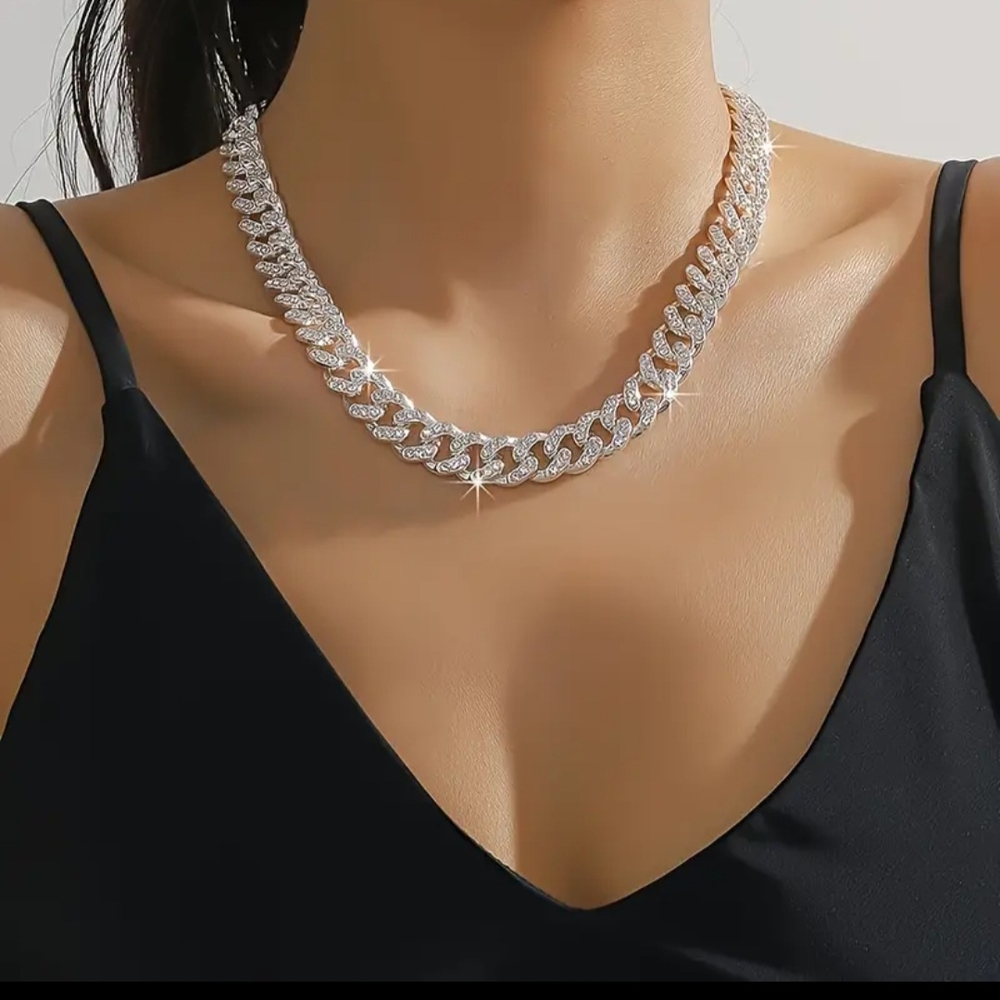 SOLD (Sold elsewhere)Hip Hop Style Cuba Silver Chain Womens Necklace - Picture 6 of 6